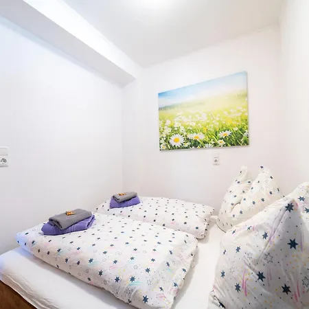 Appartement In Hollersbach Near Lift