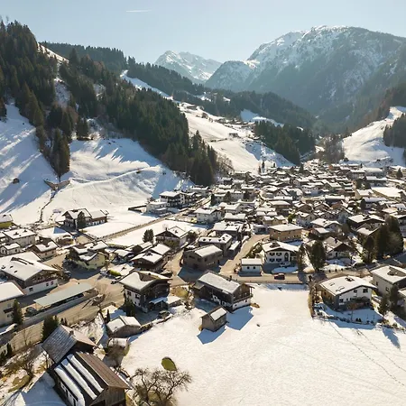 In Hollersbach Near Lift * Hollersbach im Pinzgau